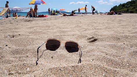 kate spade sunglasses made in china
